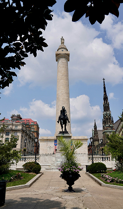 Baltimore's Washington monument in Mt Vernon Place